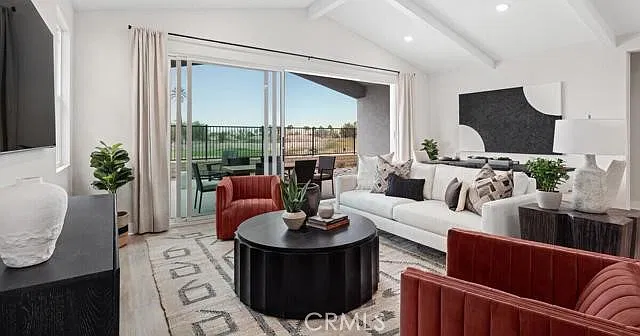 3 bed, 1780 sqft, $2,995 — Photo 2
