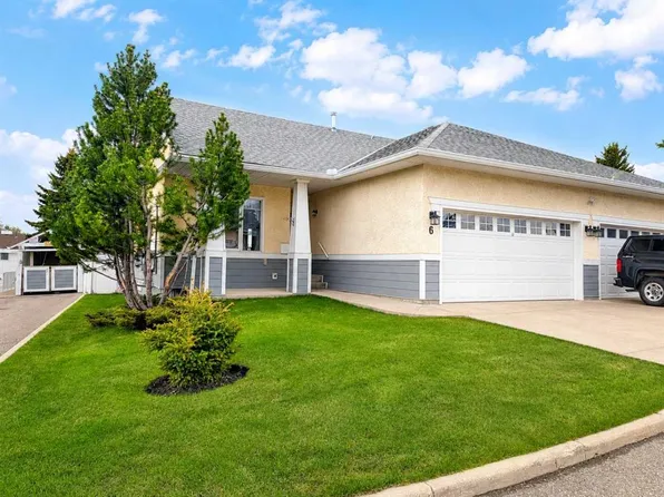 72 N Millside Dr SW #6, Calgary, AB T2Y 3G8
