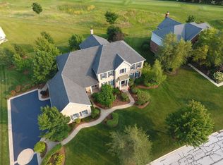 21 Doral Dr, Hawthorn Woods, IL 60047