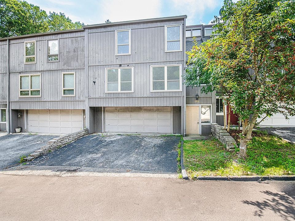 1st image of 2915 W Winterberry Ct