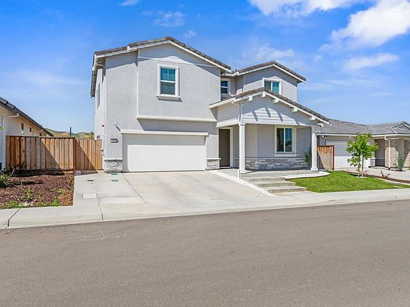 3rd image of 273 Dogwood Ranch Way