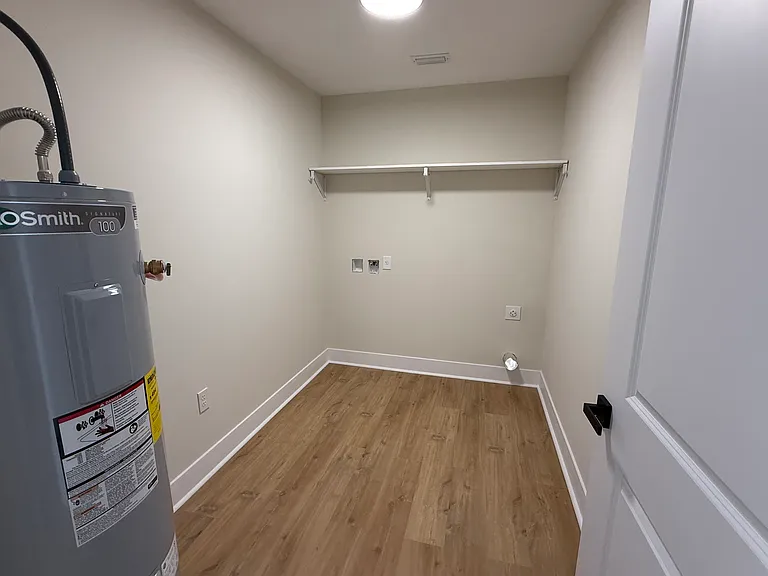 676 Winslette Rd #2 — Photo 6