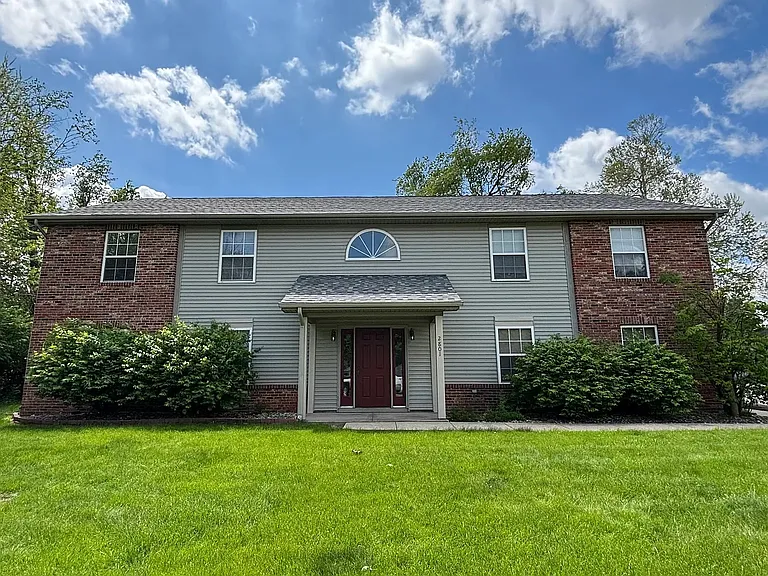 2810 Horizon Dr #3 — Photo 1