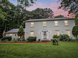 1023 Woodbury Rd, Watertown, CT 06795