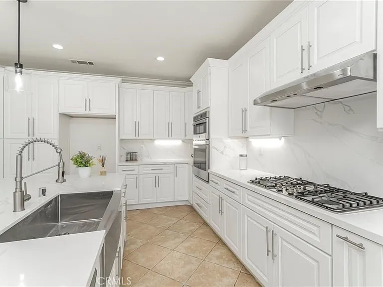 540 Boxcar Ln — Photo 6