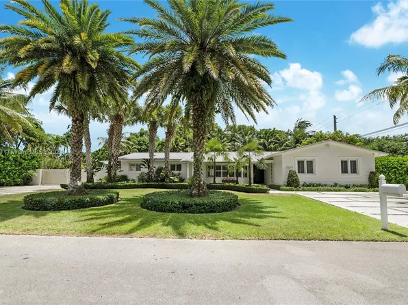8390 SW 97th St, Miami, FL 33156