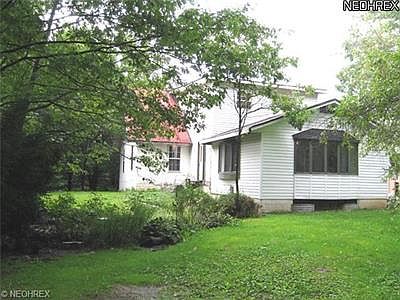 2nd image of 8479 Kennard Rd