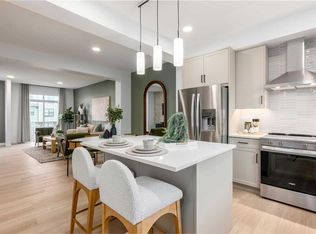 437 E Alpine Ave SW #305, Calgary, AB T2Y0R8