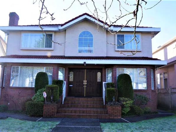 122 W 43rd Ave, Vancouver, BC V5Y 2T7