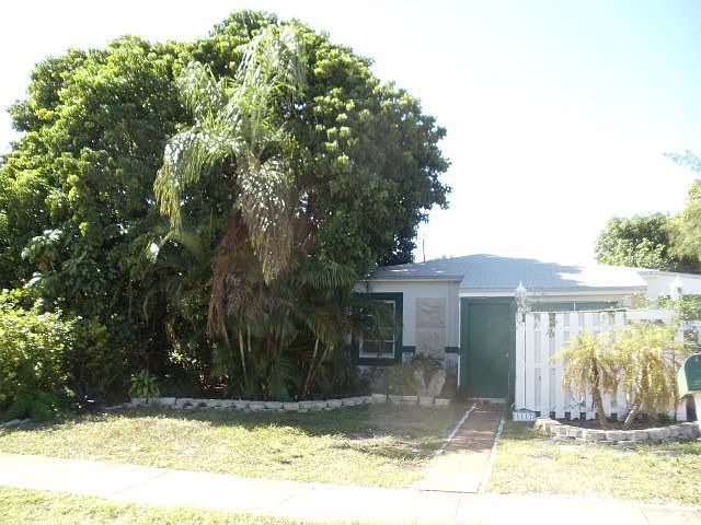 1st image of 1117 NW 2nd Ave