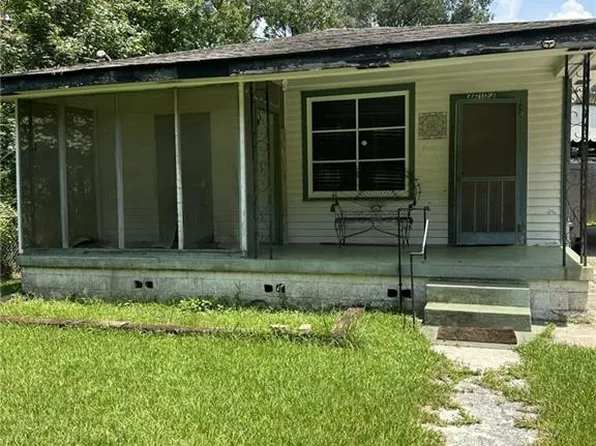 46124 M C Moore Rd, Hammond, LA 70401