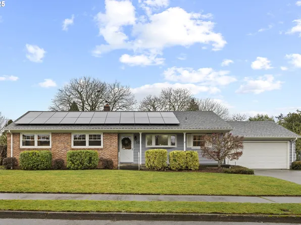 306 NE 105th Ave, Portland, OR 97220