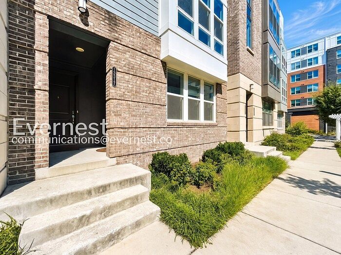 1st image of 13317 Launders St