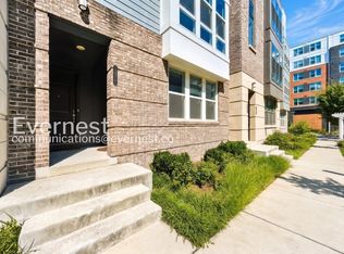 13317 Launders St, Herndon, VA 20171