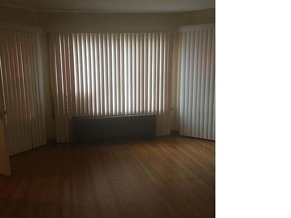 3rd image of 7132 S Mozart St