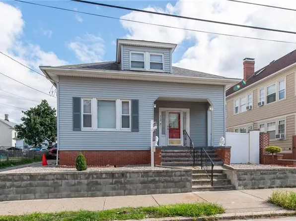 110 Roosevelt St, Providence, RI 02909