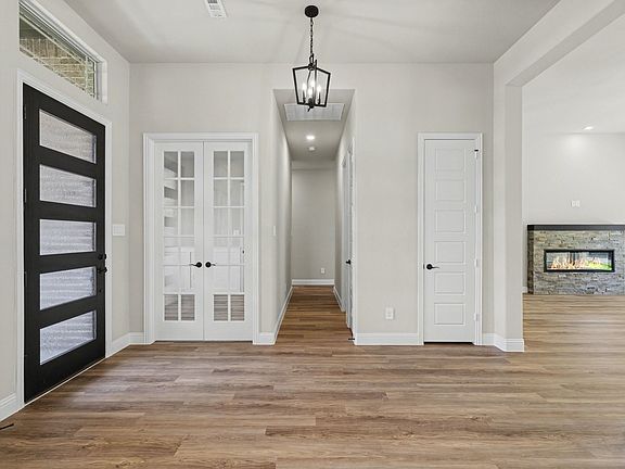 4th image of 7030 Southrock Rd