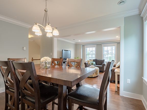 5th image of 68 Avebury Ct