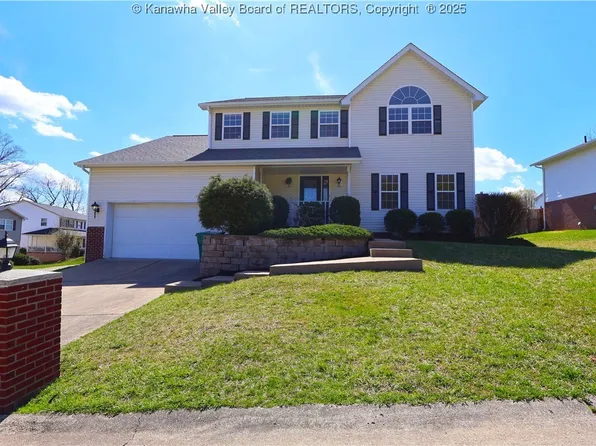 539 McClung Rd, Hurricane, WV 25526