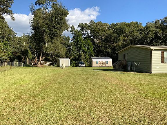 3rd image of 12469 NW 197th Ter