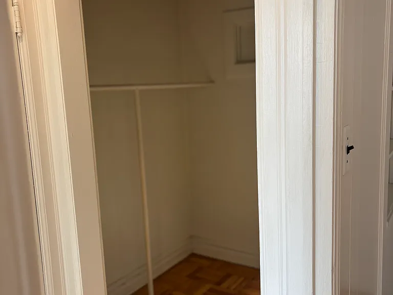 520 Westgate Ave #309 — Photo 6