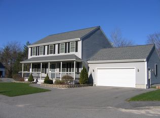 11 Lauren Way, Lowell, MA 01854