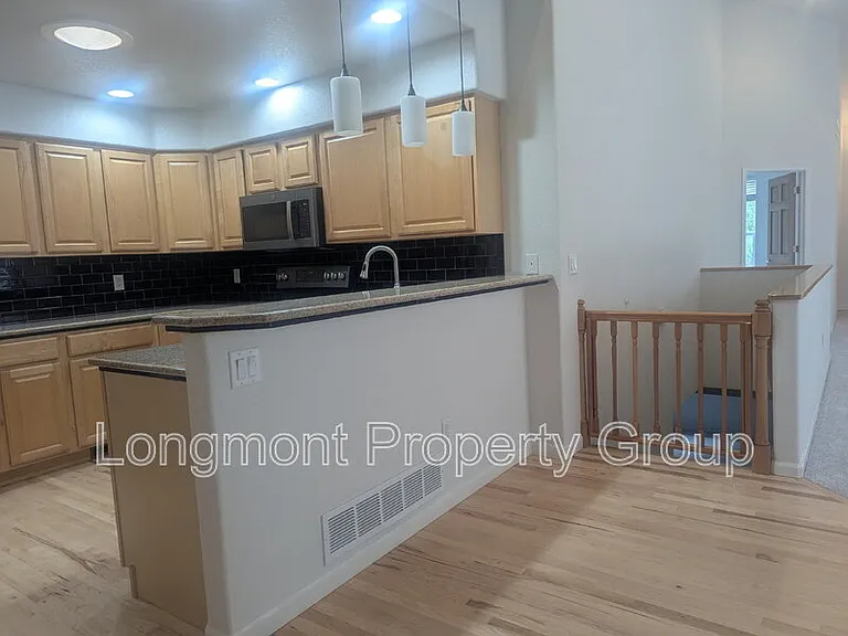 1333 Charles Dr #20 — Photo 6
