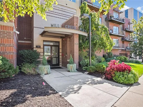 4521 Wornall Rd APT 201, Kansas City, MO 64111