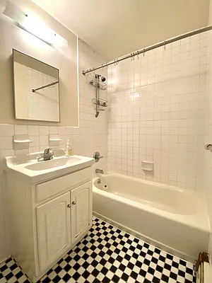 Rented by Owner | media 7