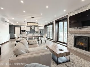 19 Diamandis Dr #19, Alpine, WY 83128