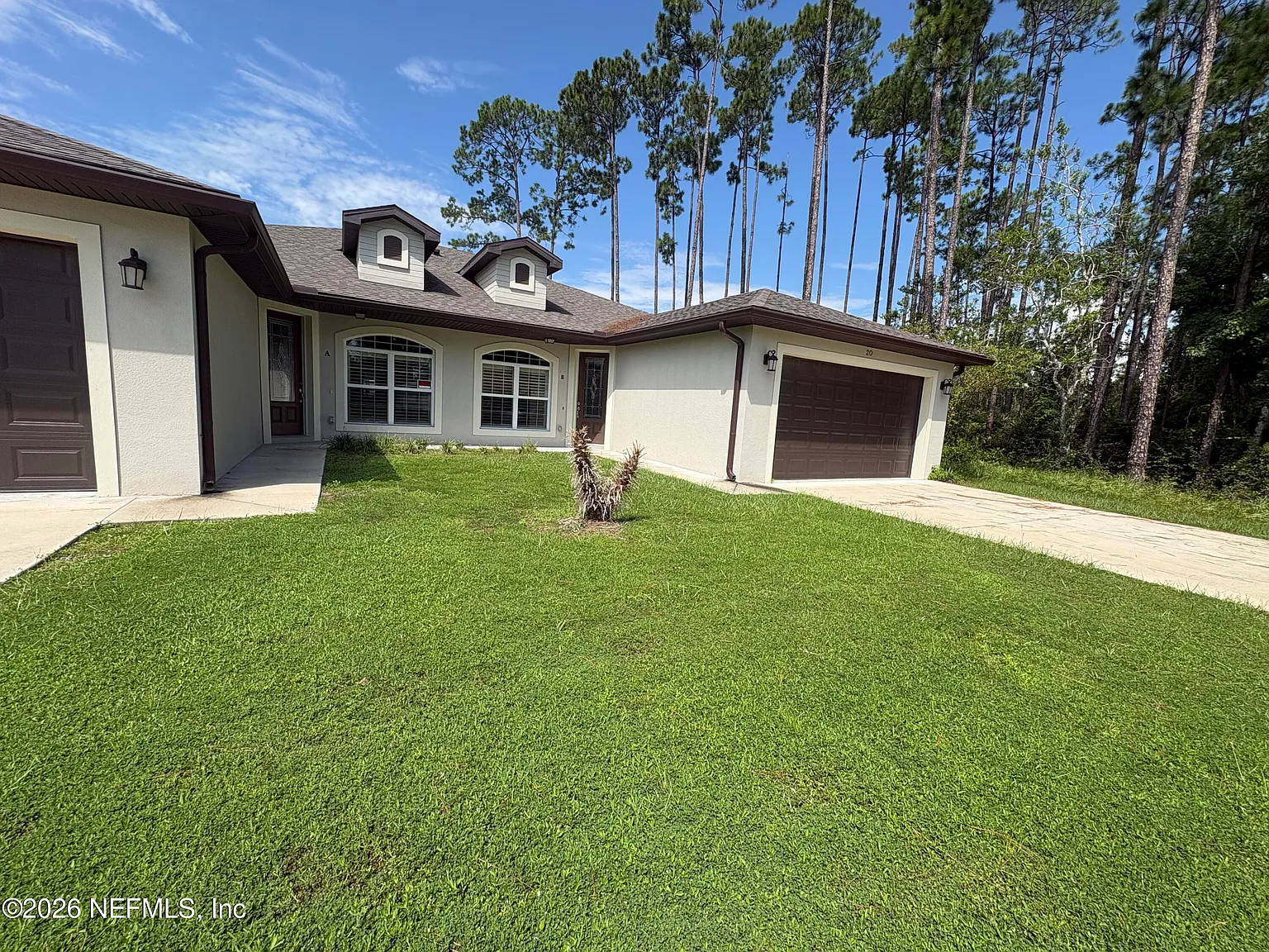 3 bed, 2.0 bath, 1606 sqft, $2,200 — Photo 3