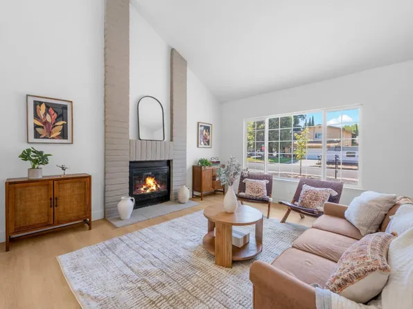 206 Kirkwood Court, Vacaville, CA 95687