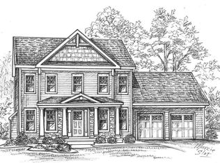 8 Rolling Green Dr, Wilton, NY 12831