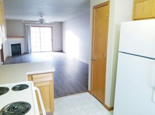 70 Cherry Ct APT 3, North Liberty, IA 52317