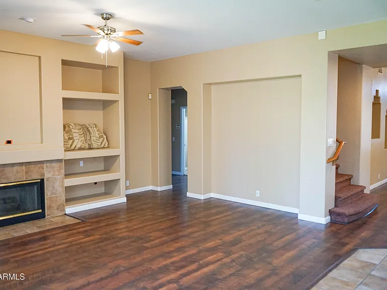 541 N Danielson Way — Photo 13