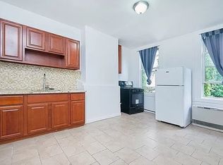 572 E New York Ave #3H, Brooklyn, NY 11225