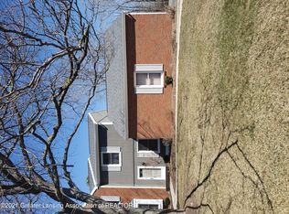 2388 Burcham Dr, East Lansing, MI 48823
