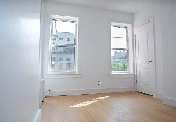 Rented by REAL New York | media 15