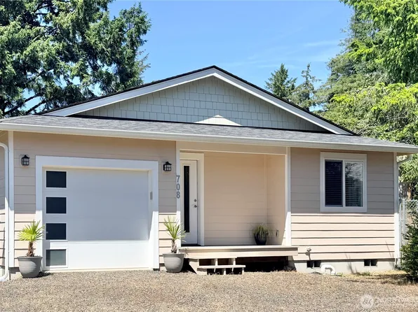 708 Eider Court SE, Ocean Shores, WA 98569