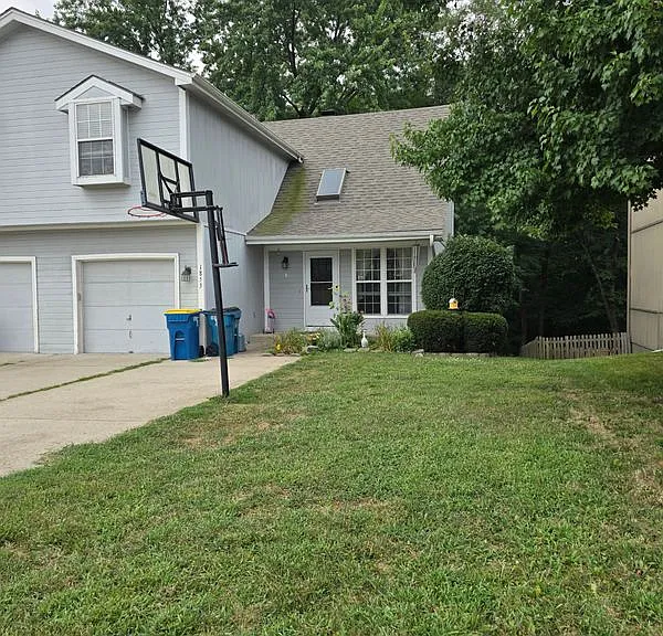 1853 Chickadee Dr — Photo 3