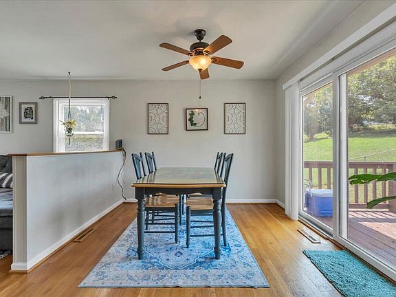 3rd image of 2203 Inge Cir