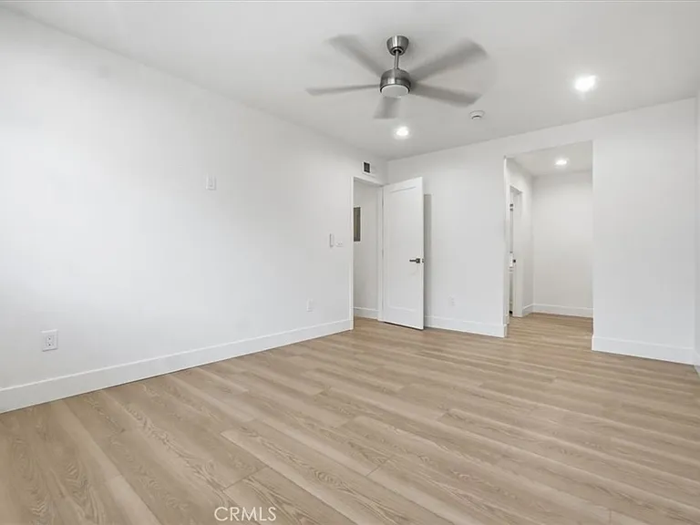 307 N Tustin Ave #D — Photo 8