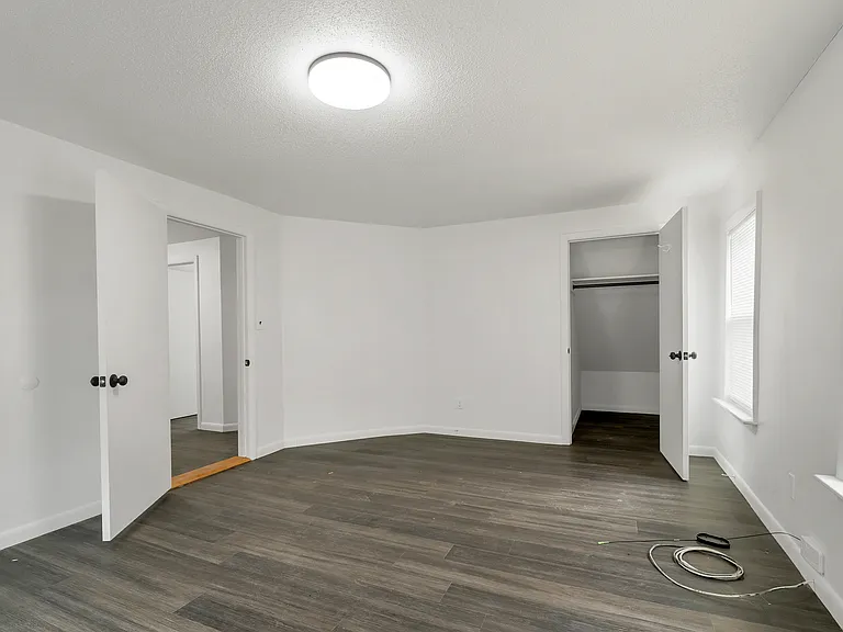 56-56A Pleasant St #2 — Photo 7