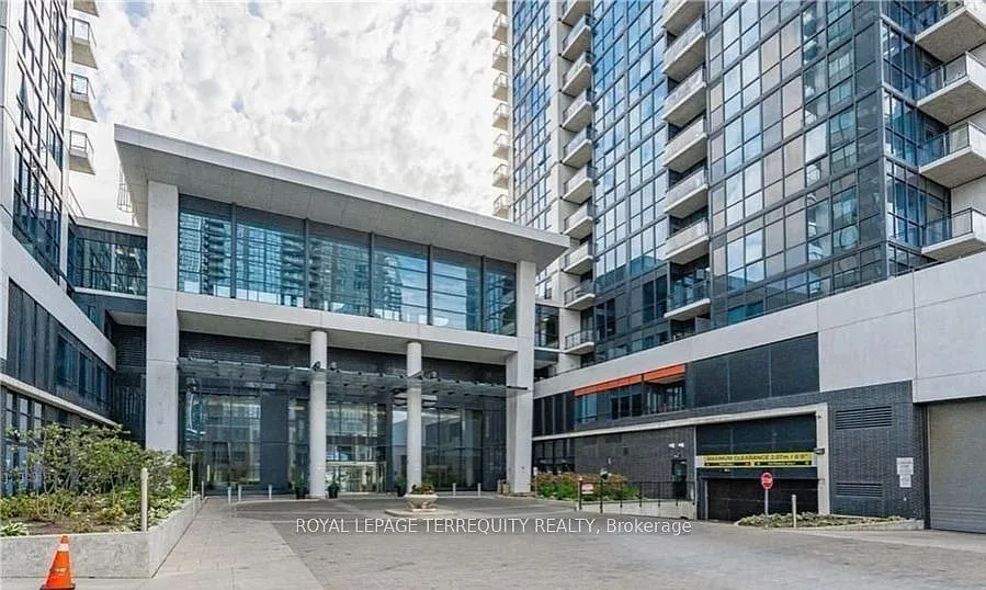 2 bed, $2,799 — Photo 3