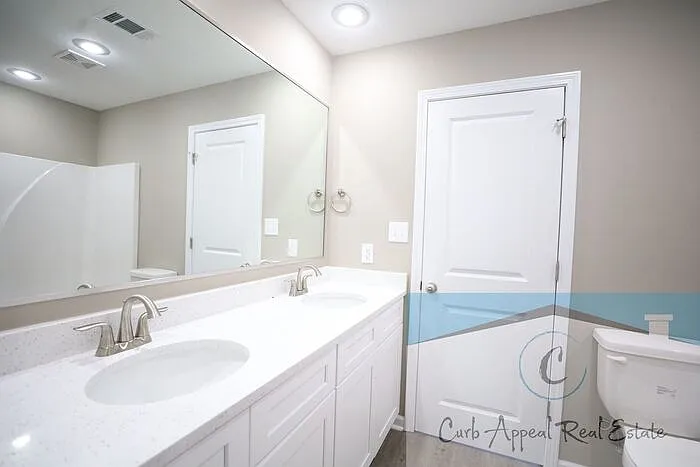 7001 Johnson Ave — Photo 15