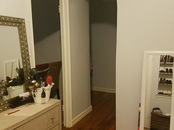 3rd image of 4115 45th St APT 2C