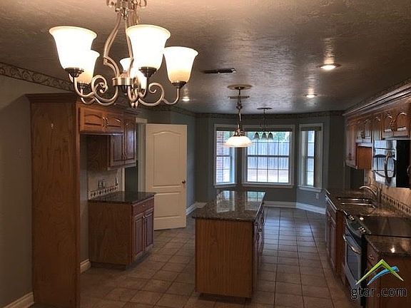 5th image of 116 Leigh Ln