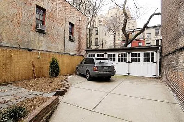Rented by Corcoran | media 2