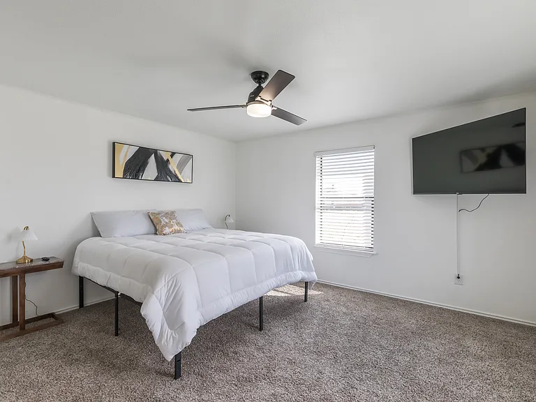 8073 Bonnie Cir — Photo 25