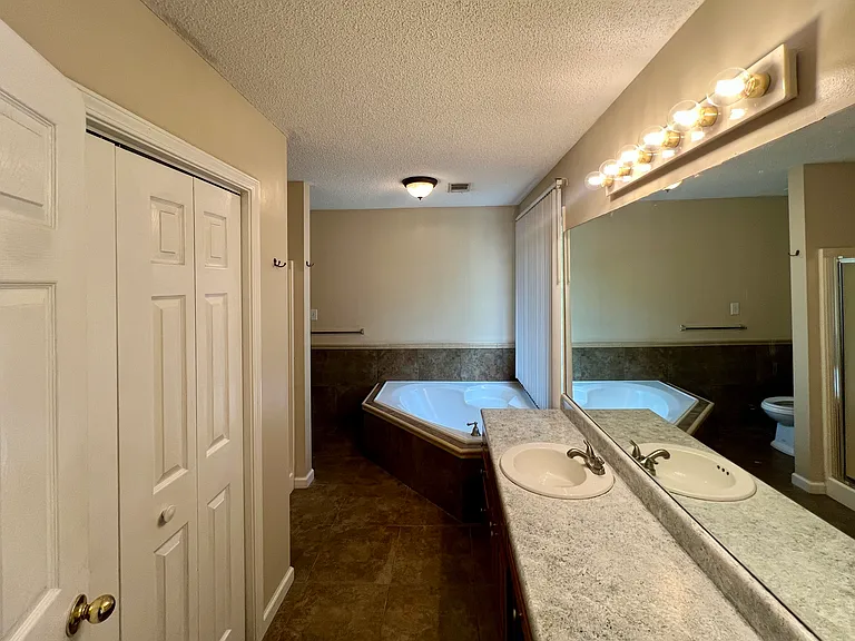 165 Lucky Leaf Pl — Photo 10